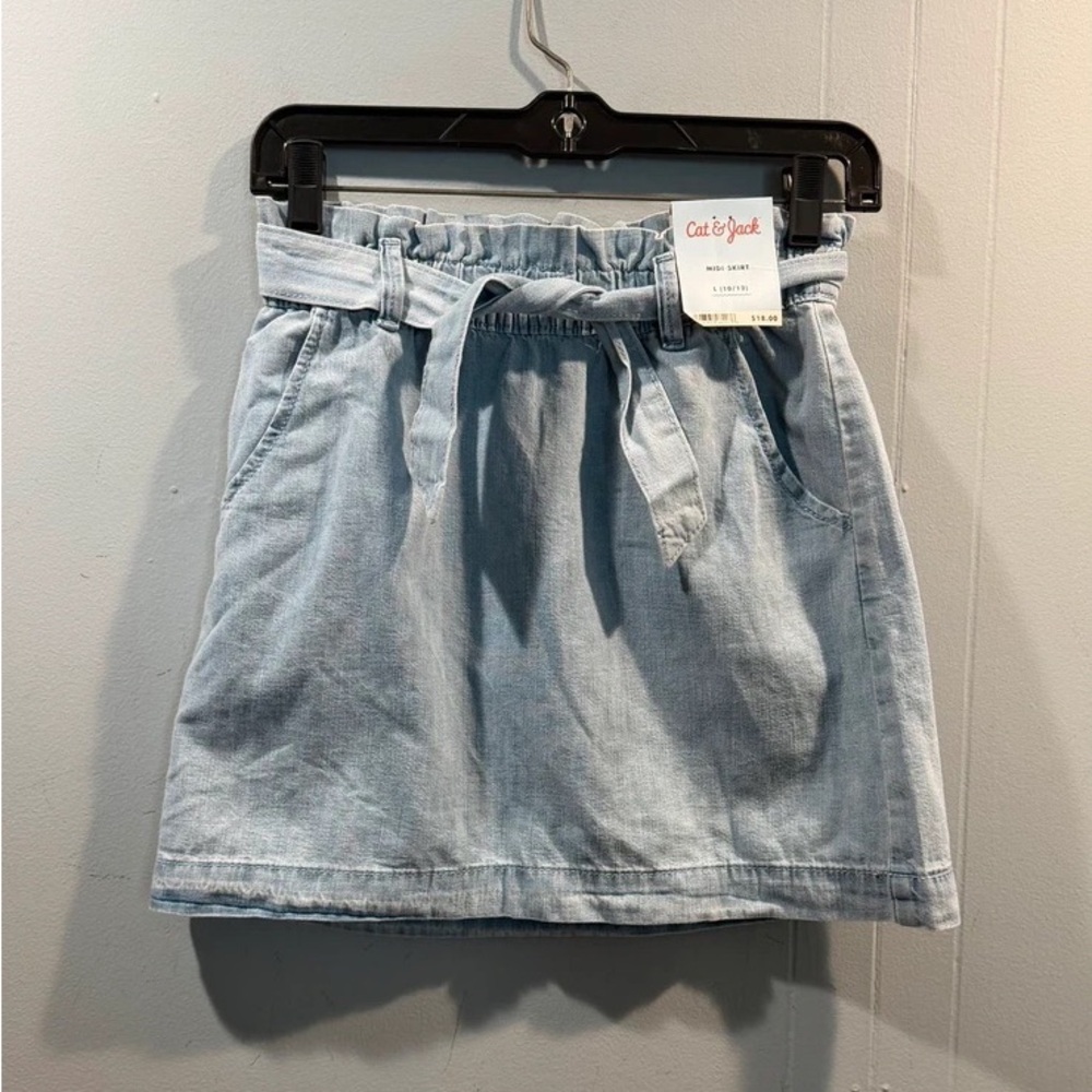 Cat & Jack Light Blue Denim Tie-Waist Mini Skirt